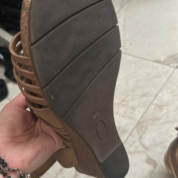 Earth brand comfort shoes - Picture 4 of 4